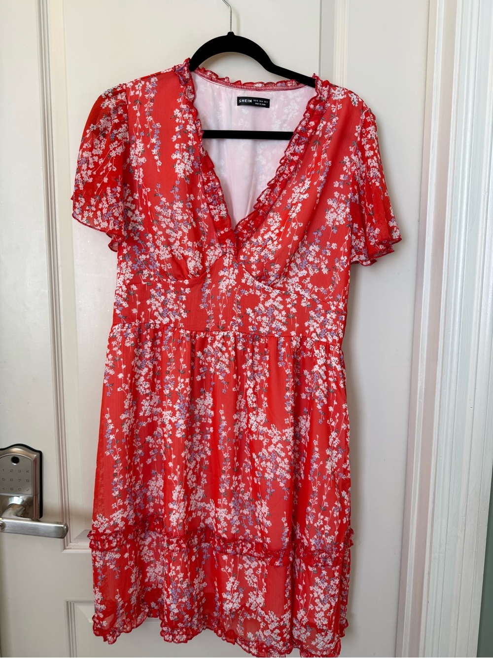 SHEIN Coral Red Floral V-Neck Ruffle Tiered Dress